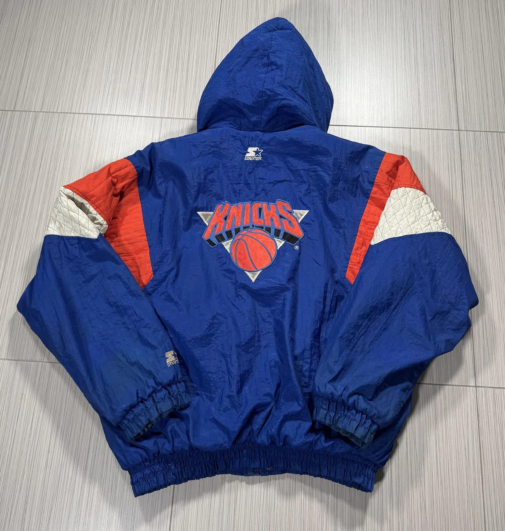 Vintage Starter New York Knicks Jacket (Size XL) — RootsBK